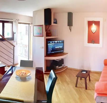 Kaleta Varos Apartment *
