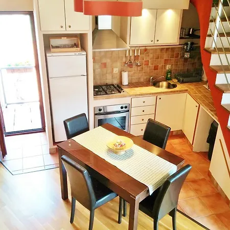 Apartment Kaleta Varos *