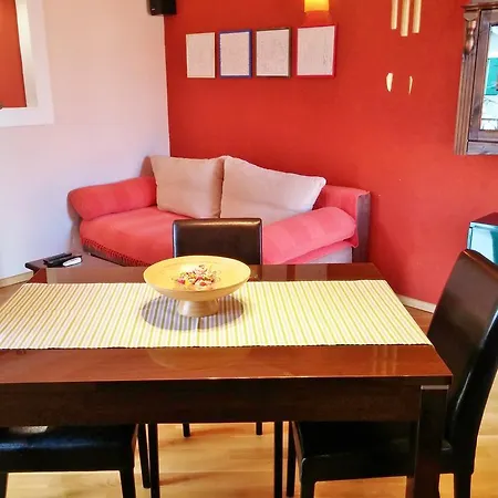 Kaleta Varos Apartment Split