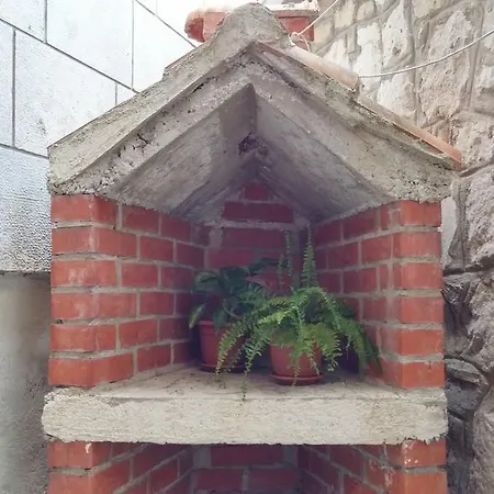 Kaleta Varos Apartment Split